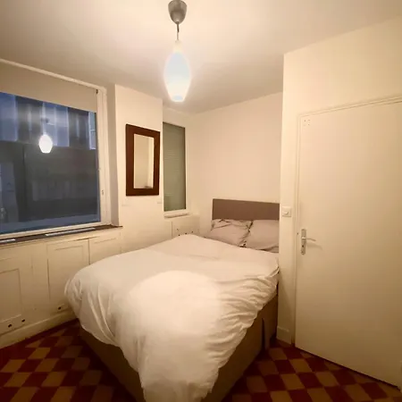 Canal St Martin Apartment Paris