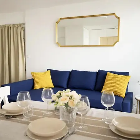 Stylish 2-bedroom With Terrace & Parking Near Bercy Arena Appartamento