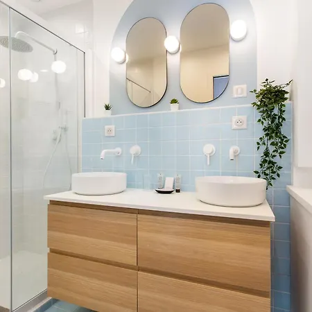 Stunning - 2br-6p - Center Appartamento Parigi