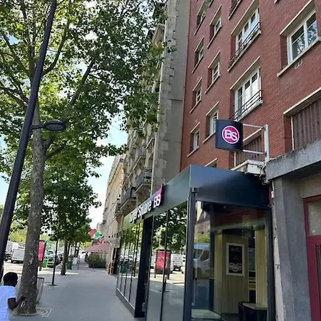 Apartment Standing