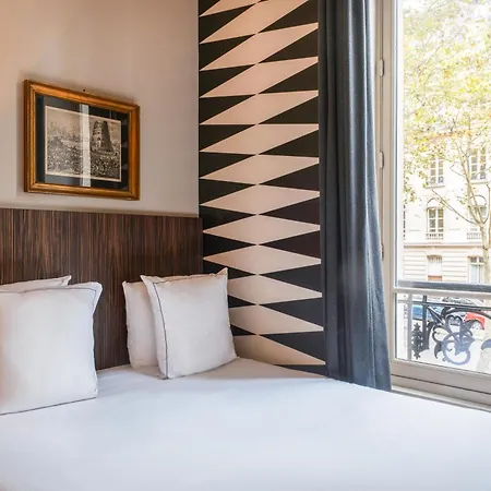 Helzear Champs-elysees Hotel