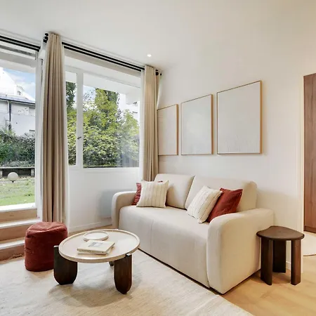 Modern Flat - 2br-6p - Northern