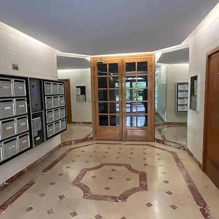 Apartment Comfort & Design 2 Bedroom Near Place Des Vosges