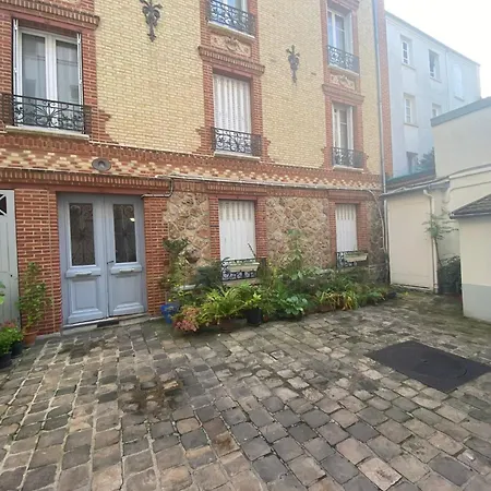Private In Paris13 Paris
