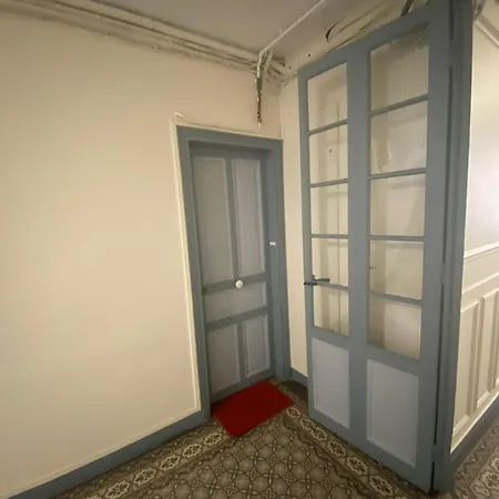 Private In Paris13 Homestay