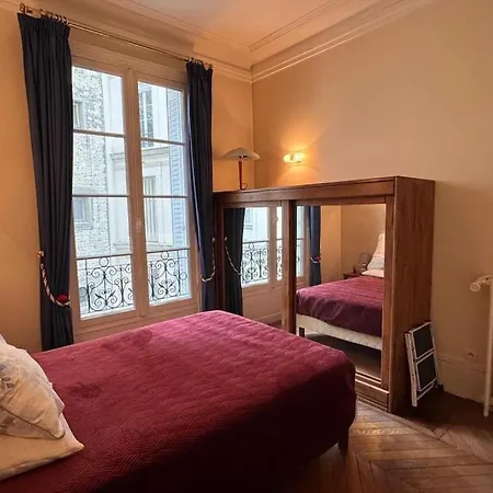 Appartement Grand Proche Champs Elysees Paris
