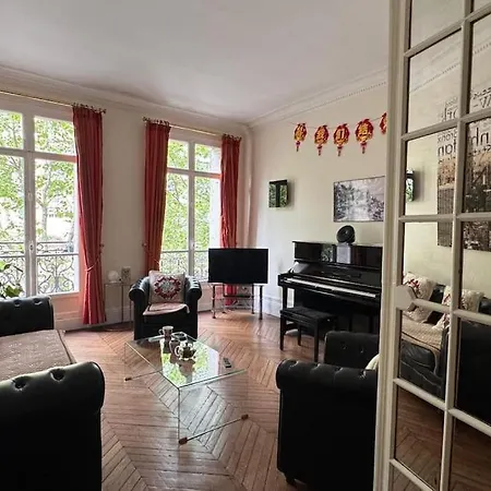 Appartement Grand Proche Champs Elysees