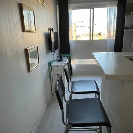 Montmartre With A View And Swimming Pool Access *