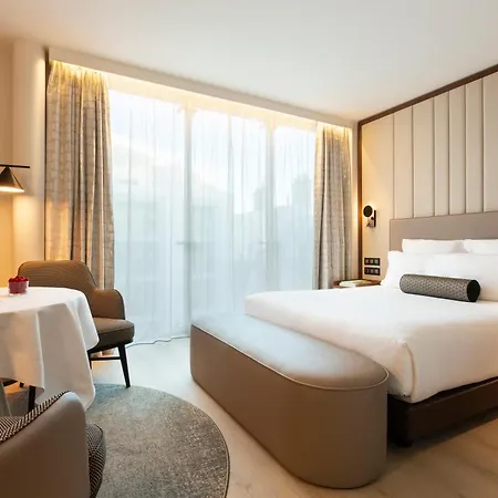 La Clef Tour Eiffel By The Crest Collection 5* Parijs