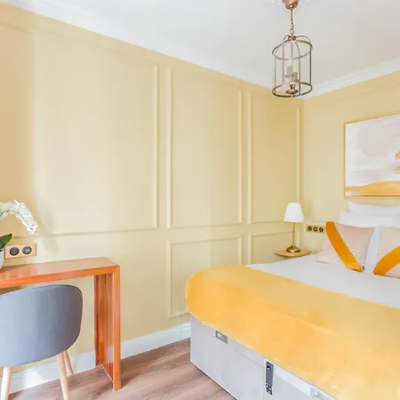 Merveil -luxury Serviced Apartment-saint Martin Ii Appartement Parijs