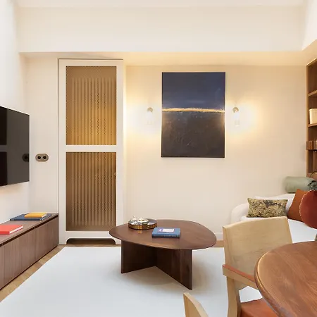 Apartment Oniri - Serviced Eiffel Tower - Rue D'augereau Paris