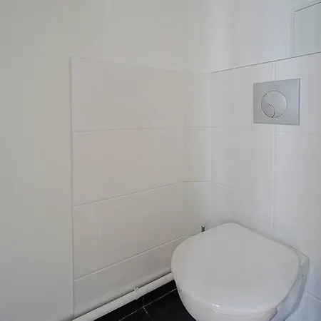 Grand 2 Pers Republique Bastille 3 * Paris