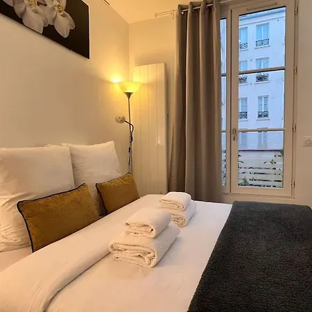 Apartment Grand 2 Pers Republique Bastille 3 Paris