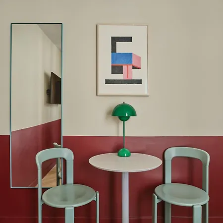Apart-hotel Numa Champs-elysees Paris