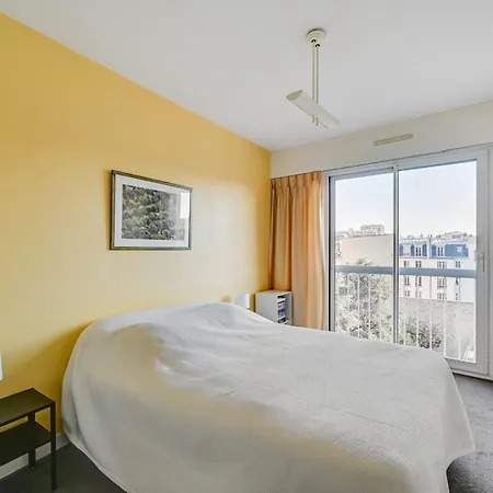 Cosy 1 Bedroom 15 Appartement Parijs
