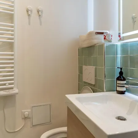 Appartamento Airy And Stylish 1bd Flat Ile Saint-louis