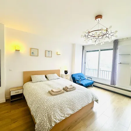Dream Dwell Apartment