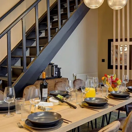 Bluestay 242 - Superb In Paris