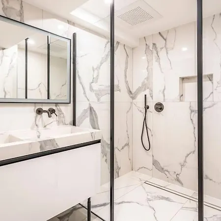 Duplex Familial Tour Eiffel Apartment