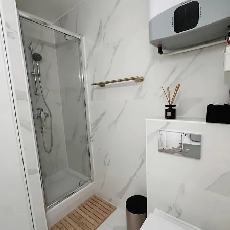 Apartment Avec Balcon Paris