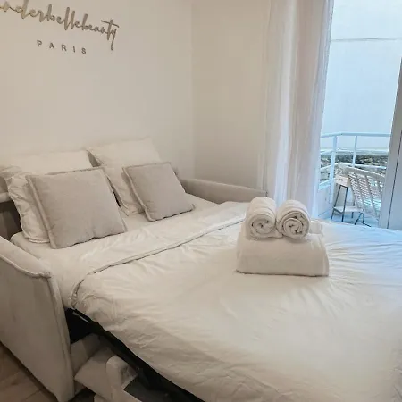 Apartment Avec Balcon *