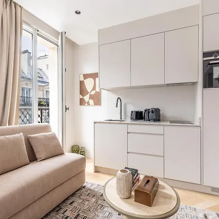 Hotel apartamentowy Quartier Libre Marais 4*