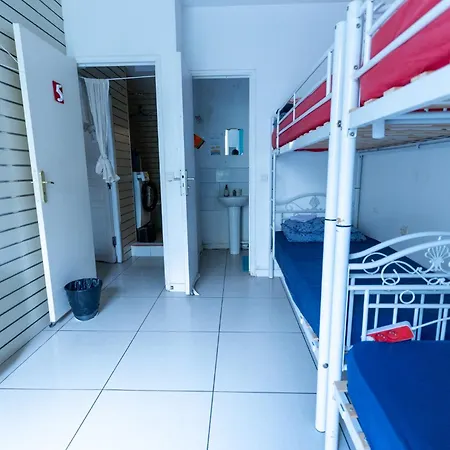 Korean Style Minbak Number Two Albergue Paris