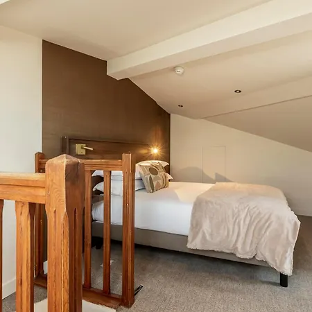 Hotel Le Monsieur By Sweett 4*