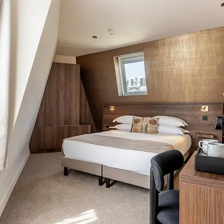 Le Monsieur By Sweett Hotel 4*