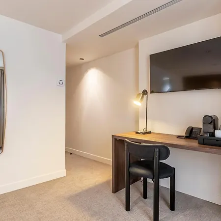 Hotel Le Monsieur By Sweett 4*