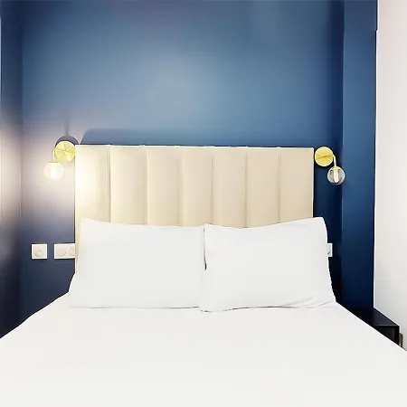 De Ménilmontant Hotel