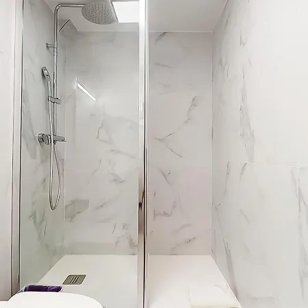 De Ménilmontant Hotel 3*