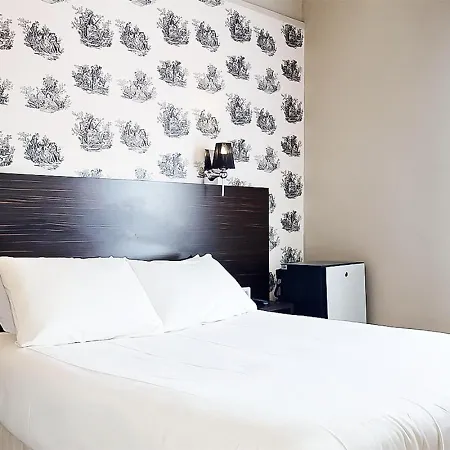 Hotel De Ménilmontant 3*