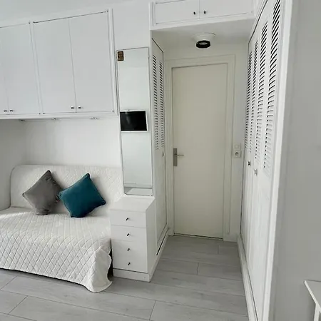 Le Longchamp 16 Eme, New And Perfectly Located * Paris