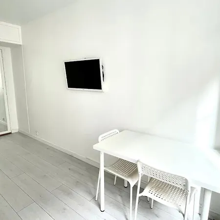 Apartment Le Longchamp 16 Eme, New And Perfectly Located *