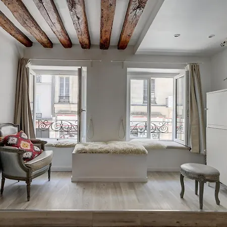 Bluestay 112 - Elegant A Apartment