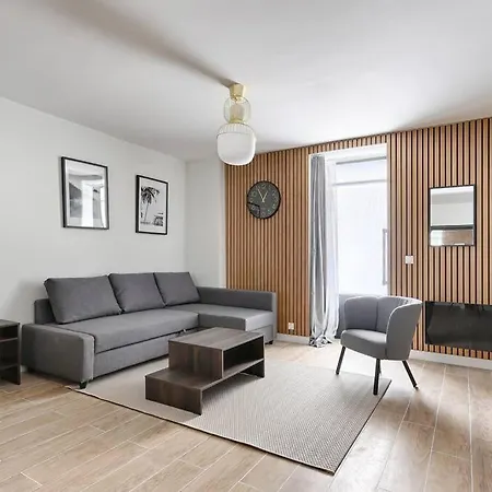 Charming Batignolles 6p Apartment Paris