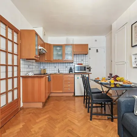 Eiffel Tower & Des Invalides - 1br - Cityapartmentstay