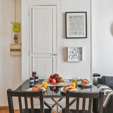 Apartment Eiffel Tower & Des Invalides - 1br - Cityapartmentstay