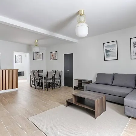 Apartment Charming Batignolles 6p Paris