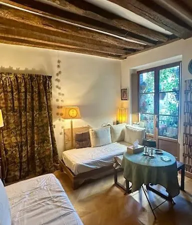 Marais - De 40 M2 *