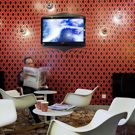 Hotel Ibis Styles Republique Le Marais 3*