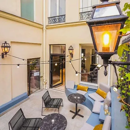 Timhotel Invalides Eiffel Hotel 3*