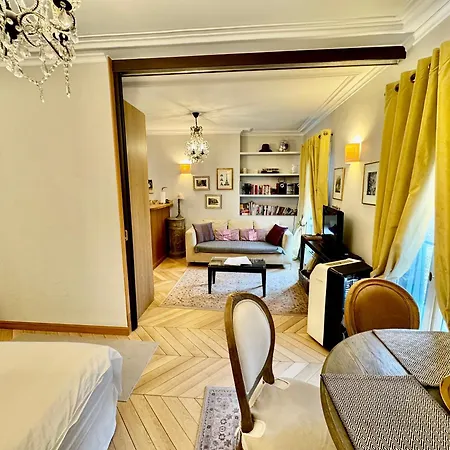 Appartement 27 Avenue De La Bourdonnais 75007 Chablis Paris