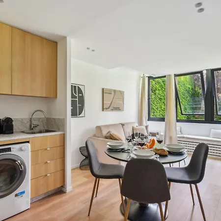 Appartement 311 Elisa - Superbe A Paris. *