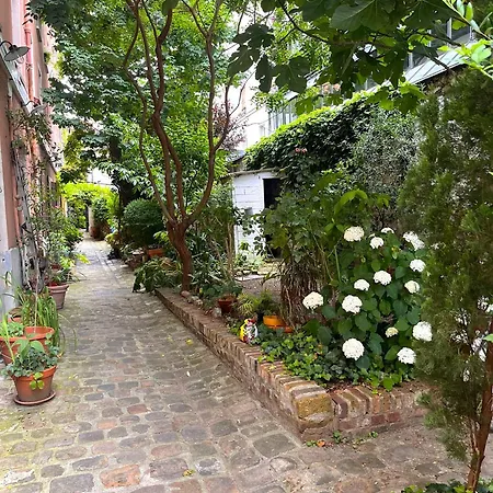 Romantic Garden Appartement