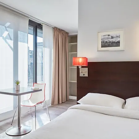 Aparthôtel Adagio Access Bastille 2* Paris