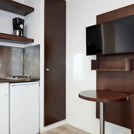 Adagio Access Bastille