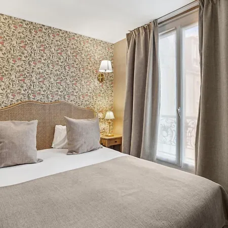De Sèvres 3* Paris