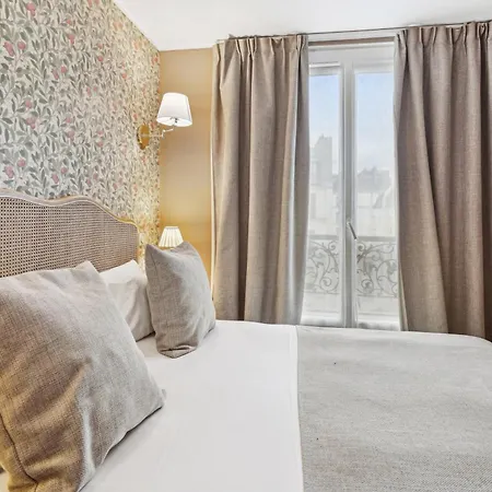 De Sèvres Hotel 3*